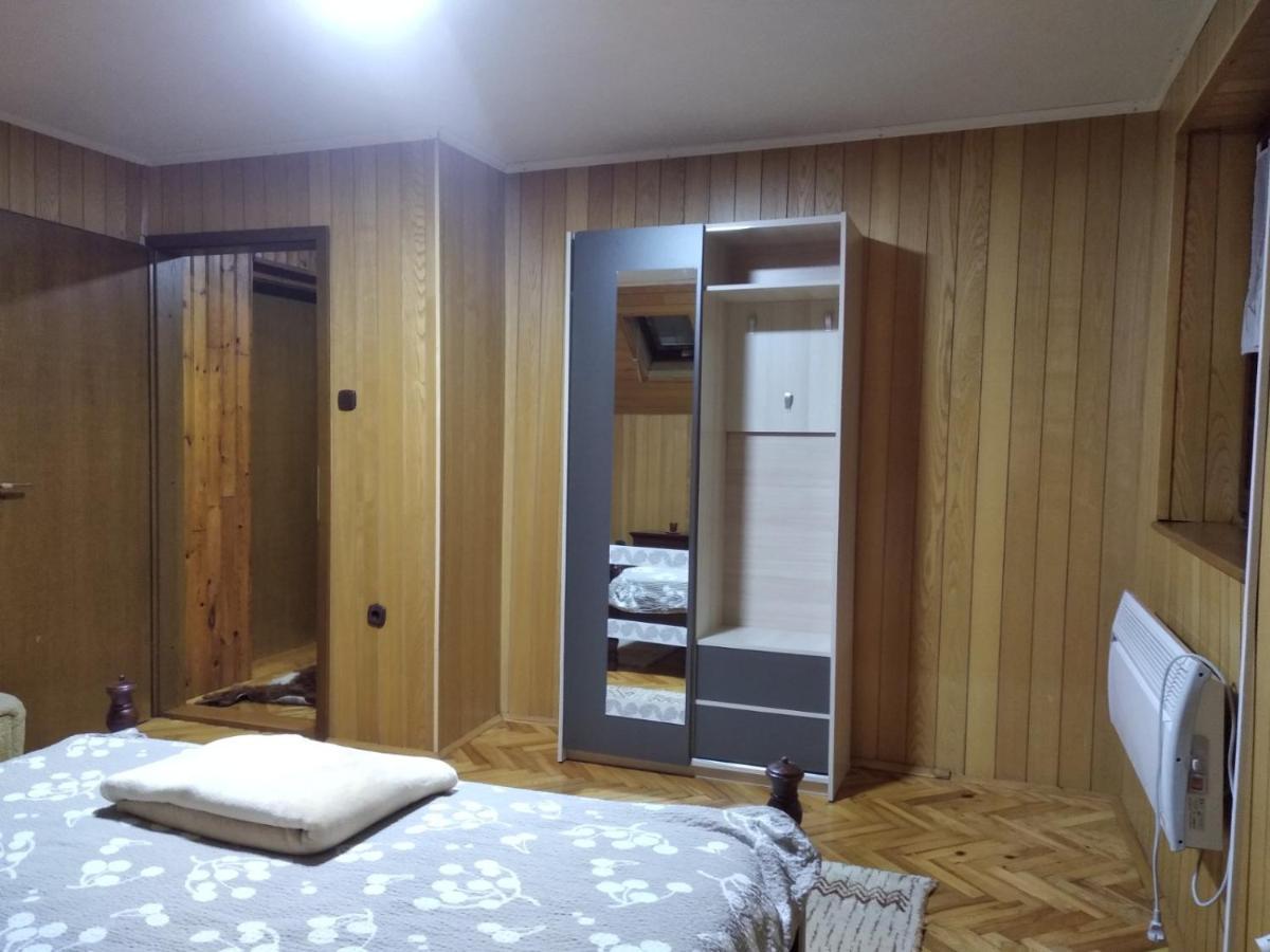 Holiday Home Zbilje Високо Екстериор снимка